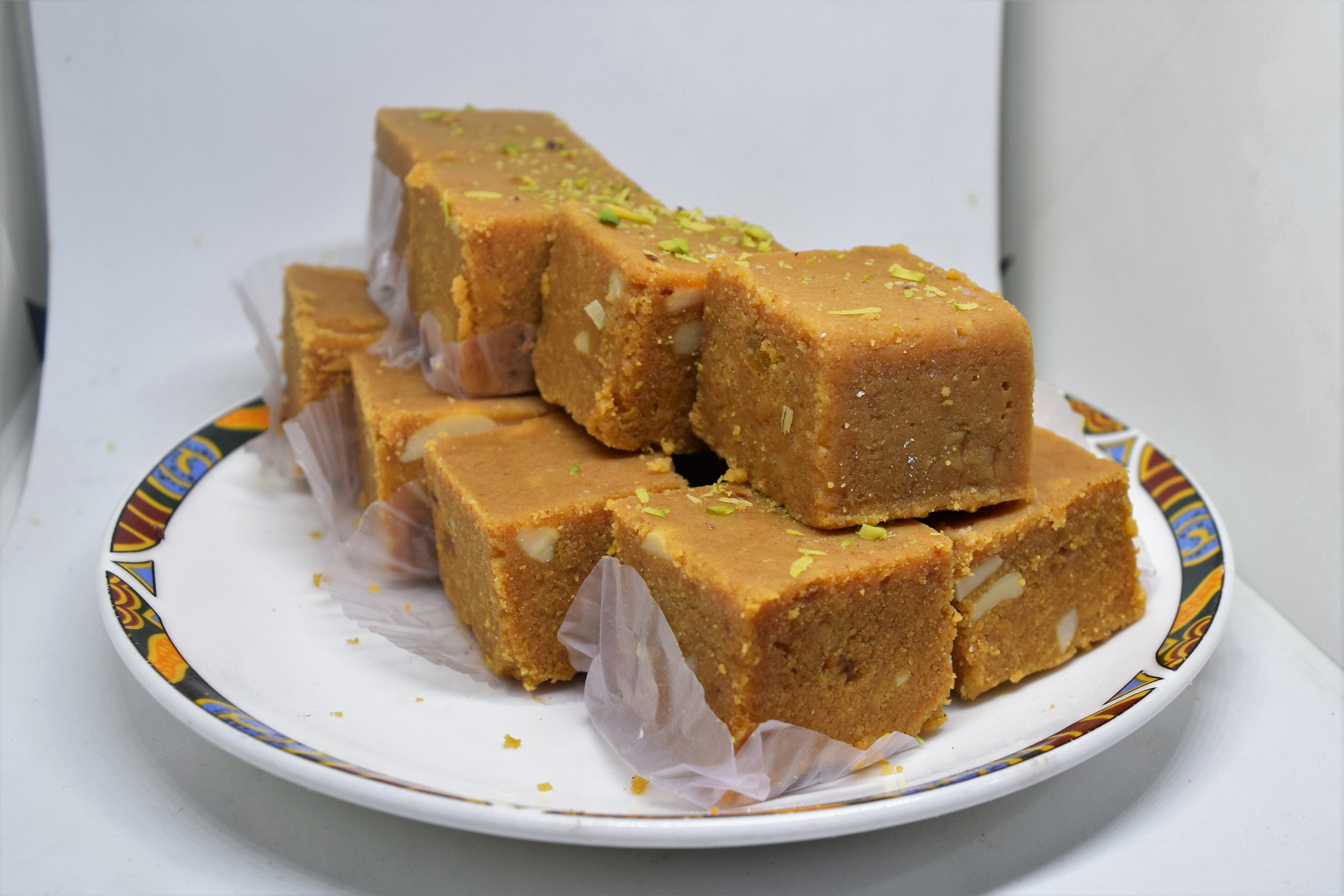 Order Kissmiss Kalakhand Online | Buy Online Sweets In Hyderabad